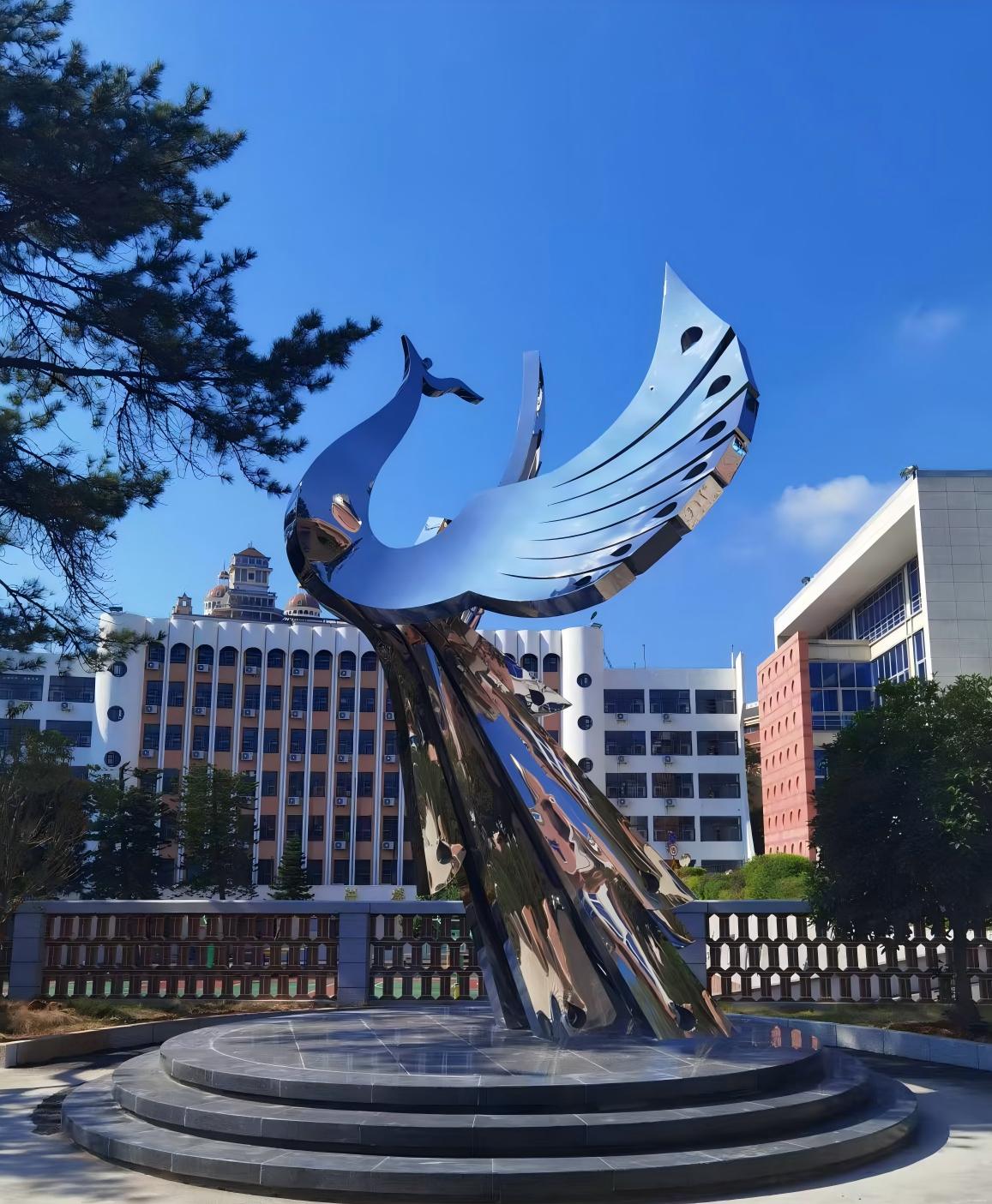 凤凰雕塑.jpg